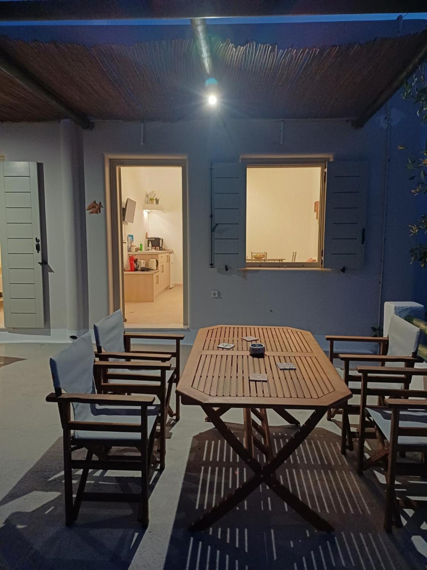 فيلا 'Irene' Cycladic House With Sunrise And Sea View! Foinikiá المظهر الخارجي الصورة