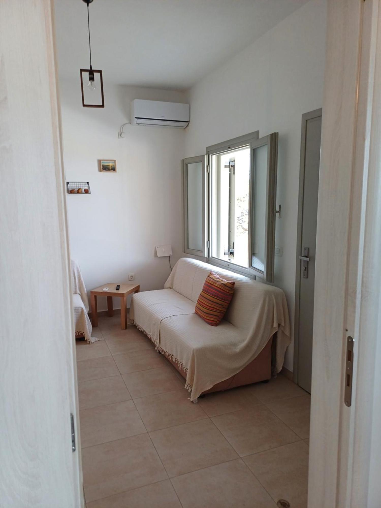 فيلا 'Irene' Cycladic House With Sunrise And Sea View! Foinikiá المظهر الخارجي الصورة
