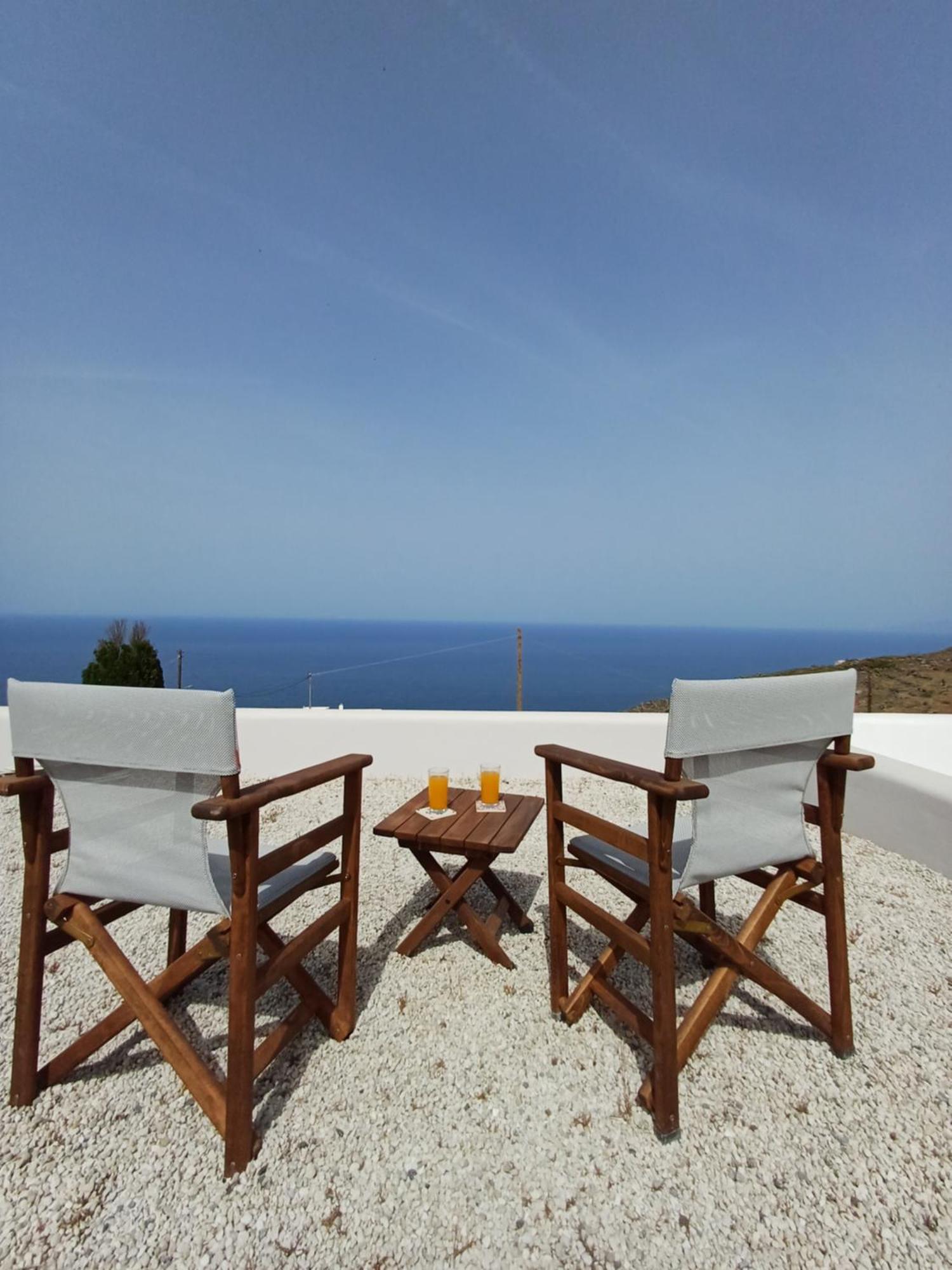 فيلا 'Irene' Cycladic House With Sunrise And Sea View! Foinikiá المظهر الخارجي الصورة