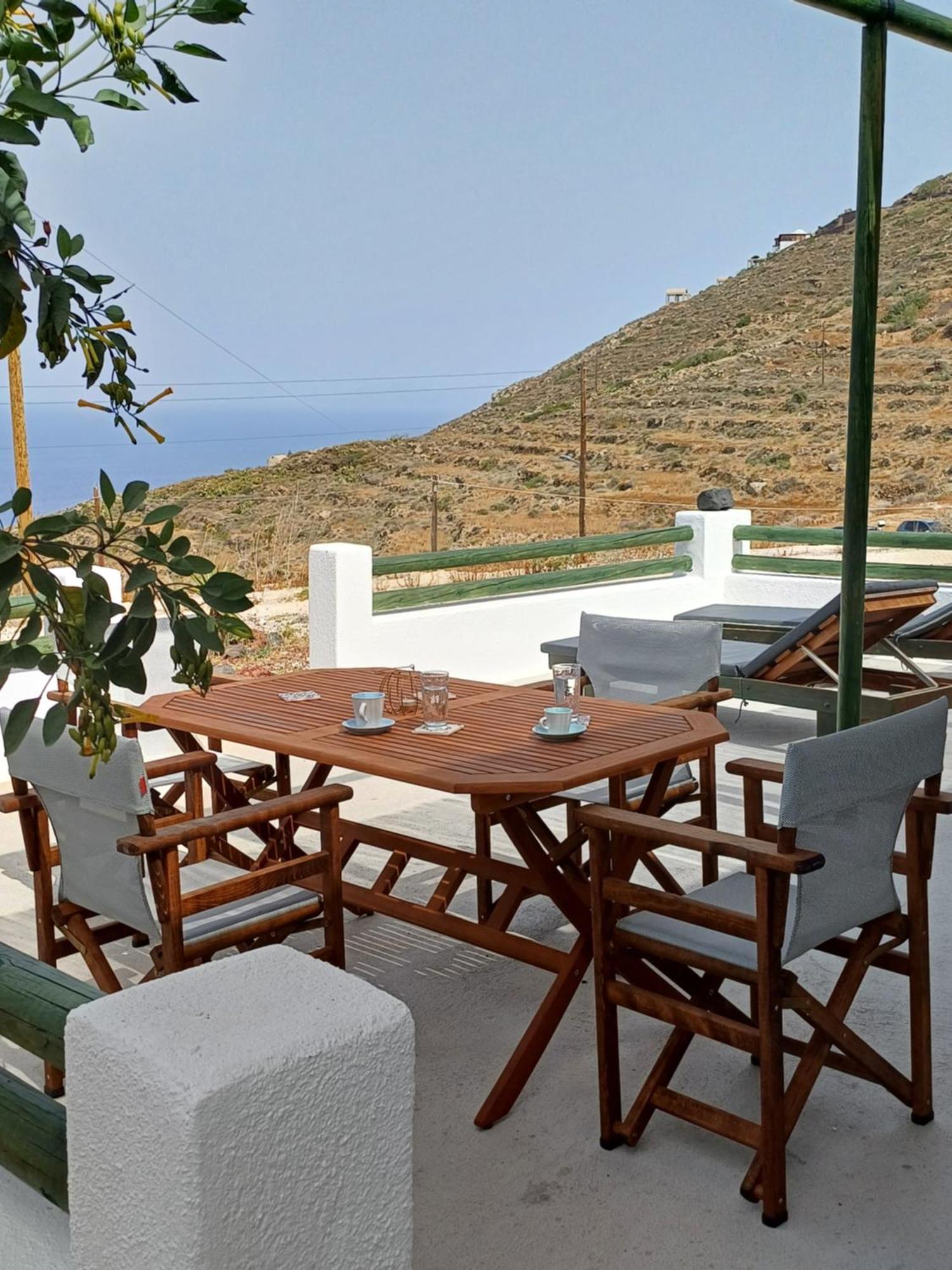 فيلا 'Irene' Cycladic House With Sunrise And Sea View! Foinikiá المظهر الخارجي الصورة